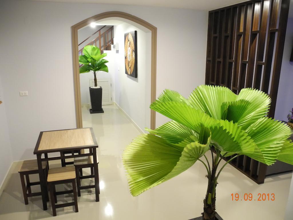 กรีน เฮาส์ ภูเก็ต Apartment Pa Khlok ภายนอก รูปภาพ