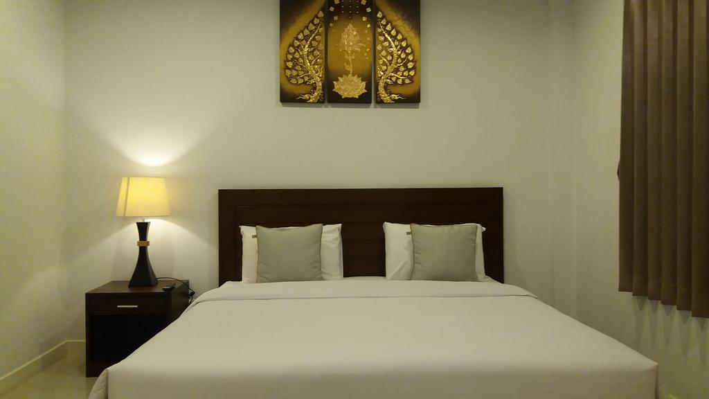 กรีน เฮาส์ ภูเก็ต Apartment Pa Khlok ภายนอก รูปภาพ